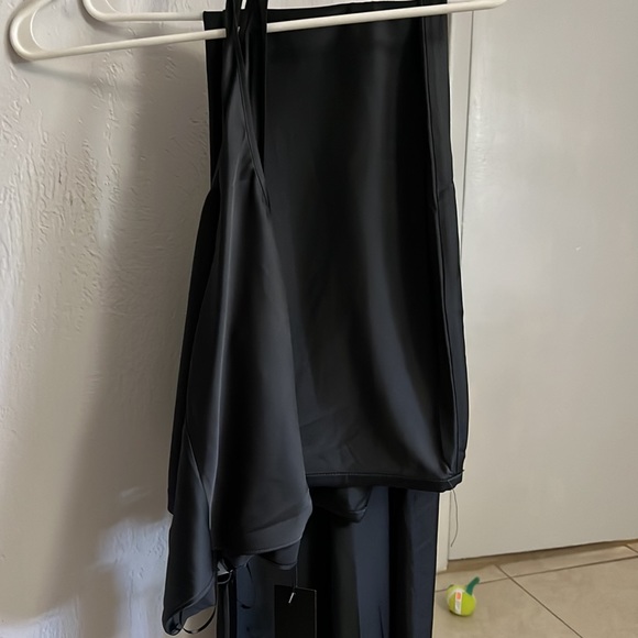 Lioness low rise maxi skirt and matching halter top in small color dark olive - Picture 2 of 5